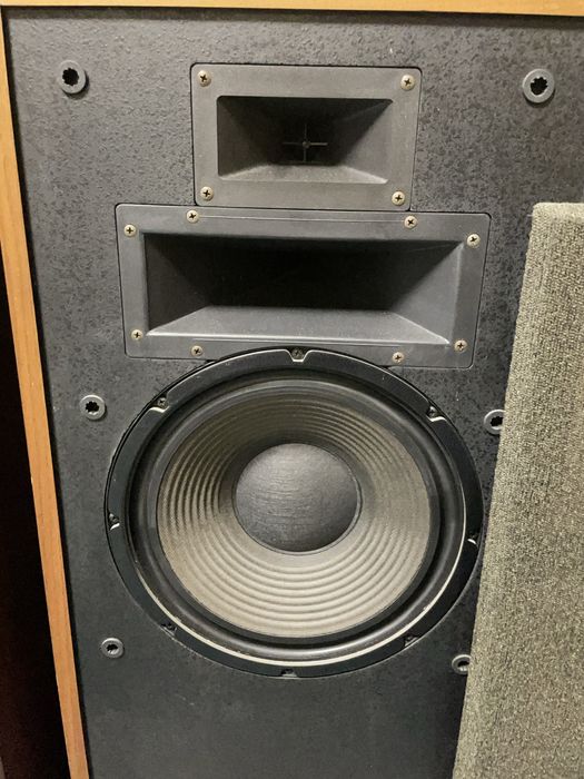 Продам акустику Klipsch Forte I