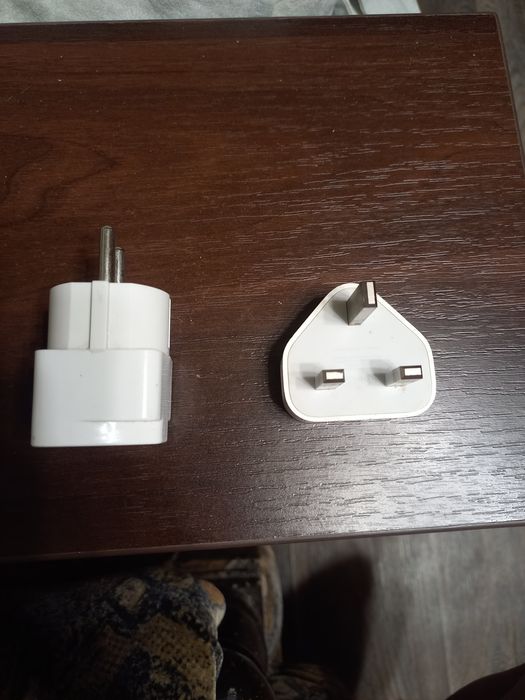 Продам блоки питания эйпл   и мэйзу