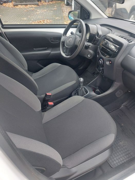 Toyota Aygo 2016 r mały przebieg