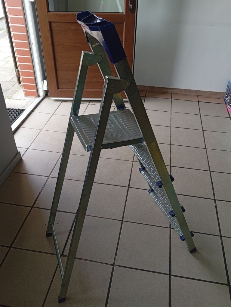 Drabina 4 stopniowa 83cm