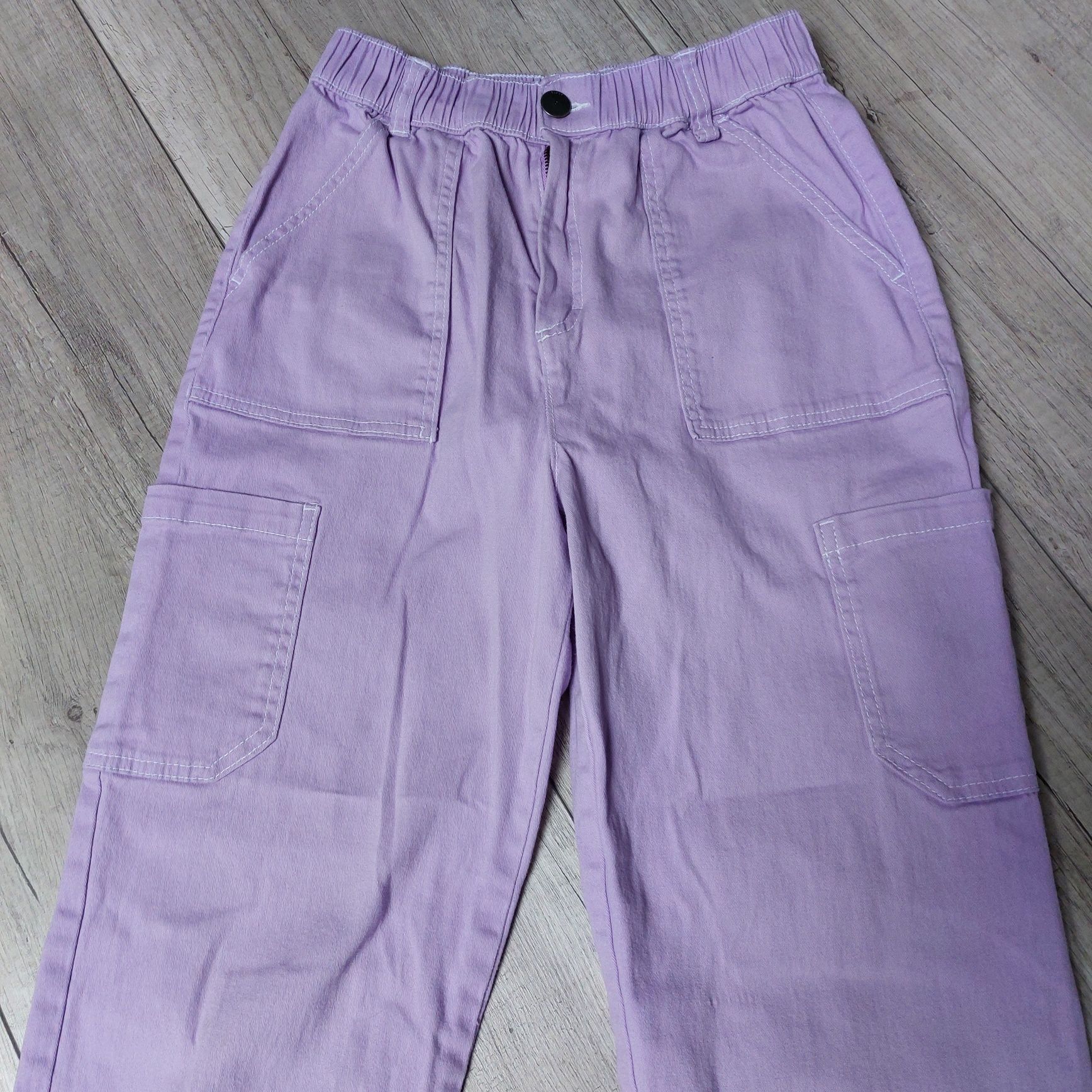 Spod ie letnie dla dziewczynki reserved  r152