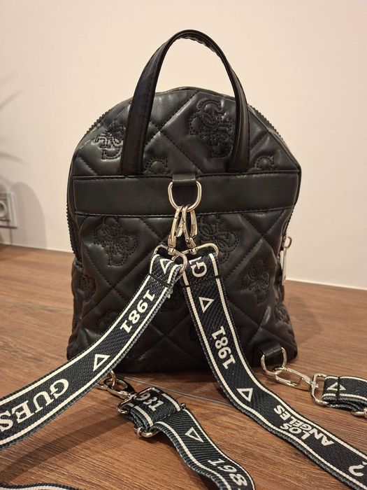 Plecak Guess super stan