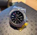 Breitling Avenger ll GMT