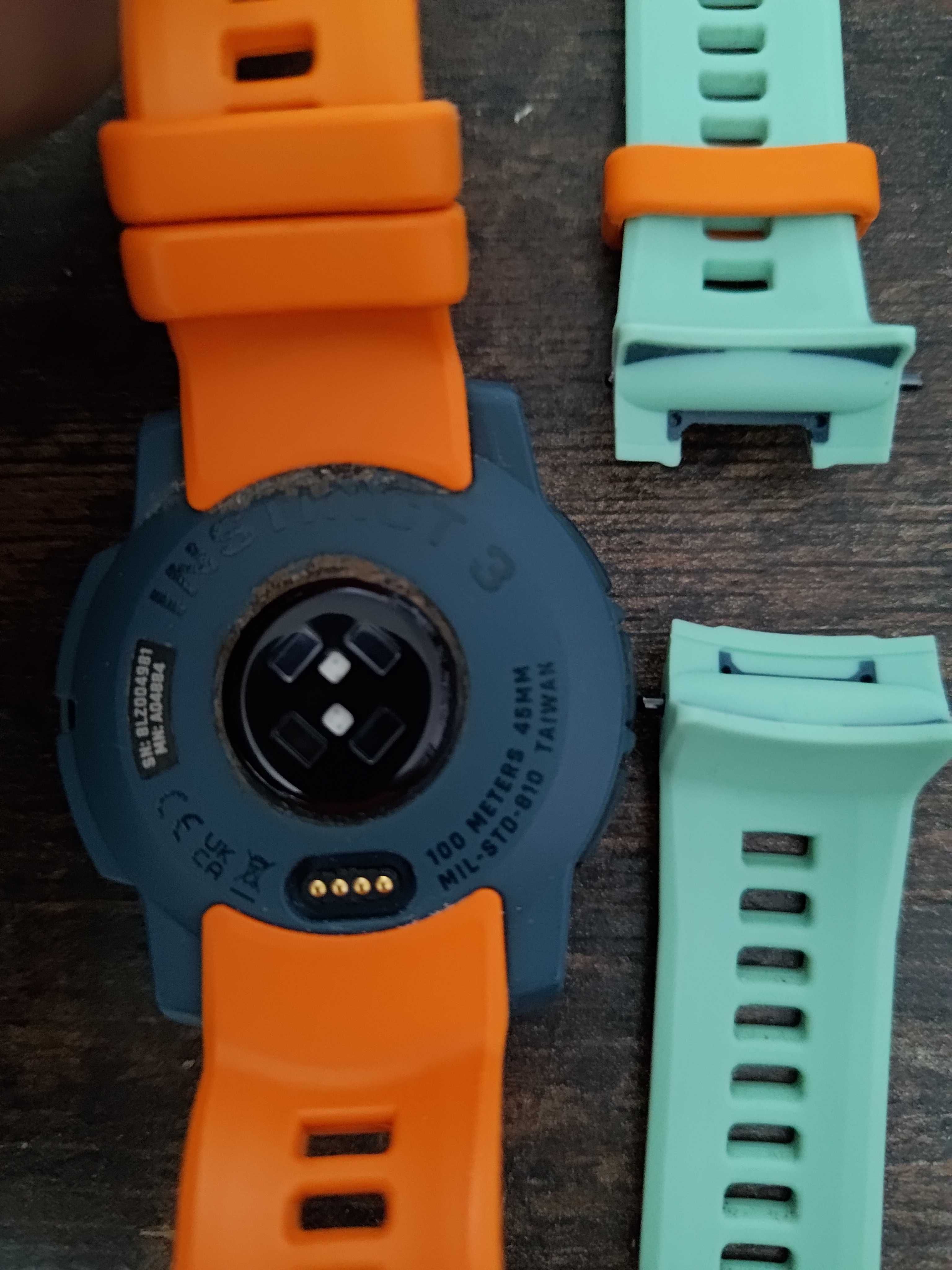 Garmin Instinct 3 45 mm Amoled Zielony