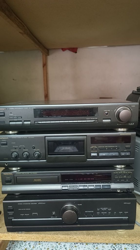 Wieża Technics 4 elementy + 2 głośniki JBL LX 600