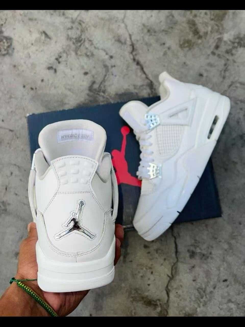 Jordan 4 Retro Pure Money R.40