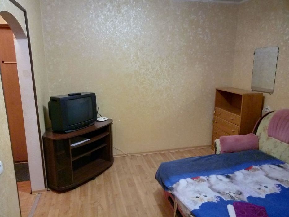 Посуточно и почасово(3 часа 180 грн) пр.Слобожанский