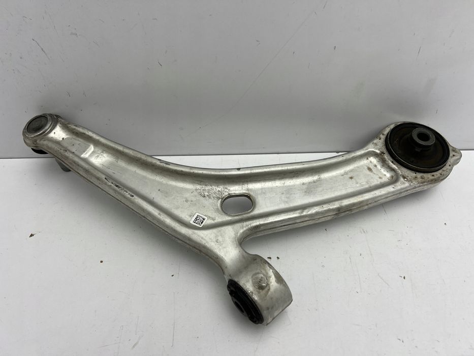 renault megane e-tech wahacz przedni lewy dolny demontaż n 22-