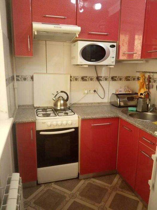 1 кімнатна  біля ТРЦ Україна Салтівка