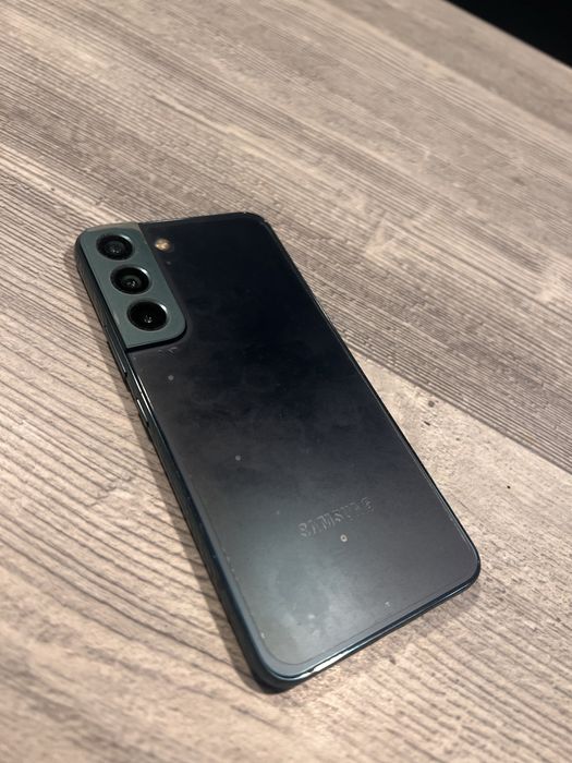 Самсунг с22 на 128г