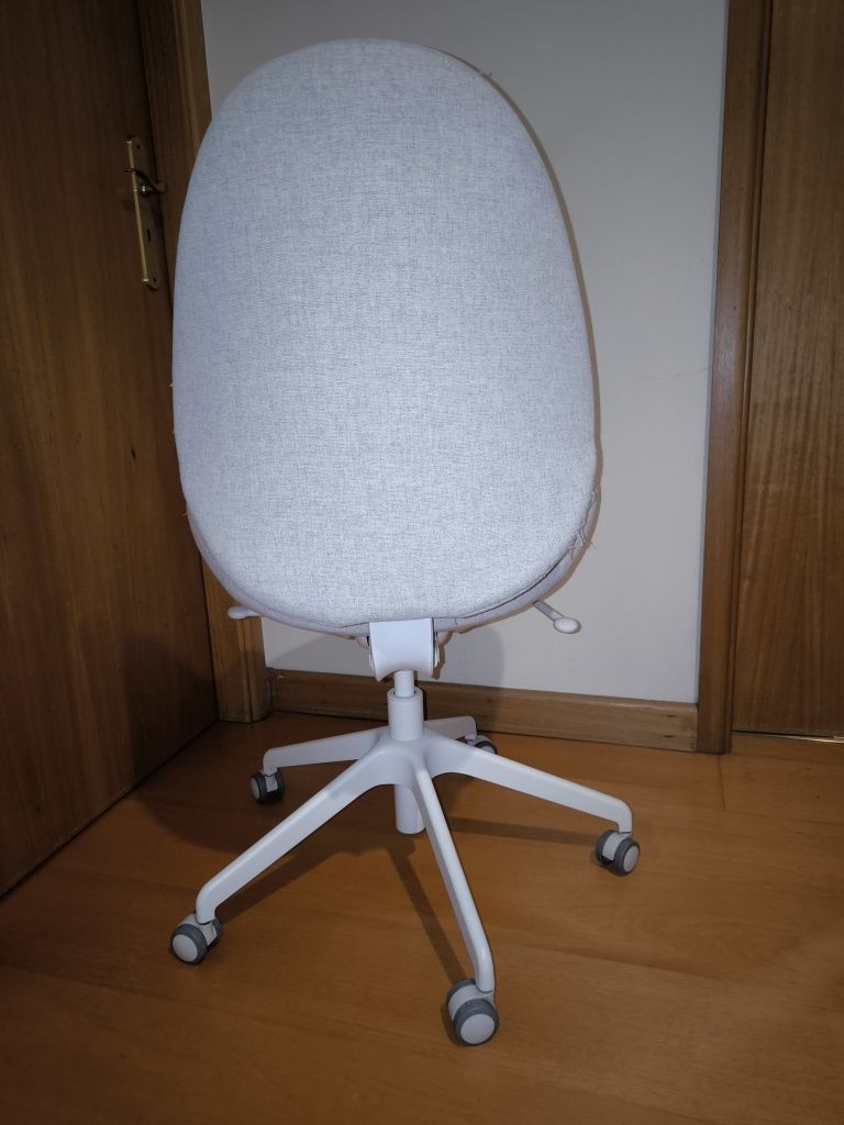 Cadeira Hattefjall Ikea
