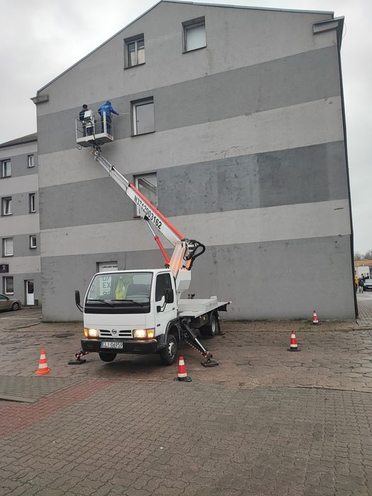 Usługi Podnośnikiem Koszowym,Zwyżka,Mycie Elewacji,Dachów,Paneli Fotow