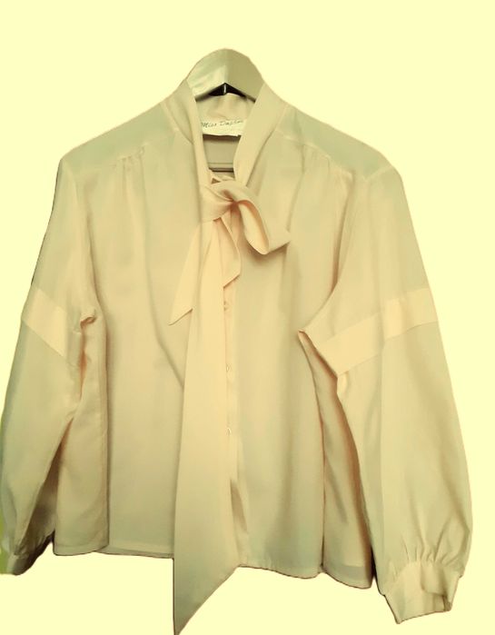 biała bluzka koszula vintage z wiązaniem