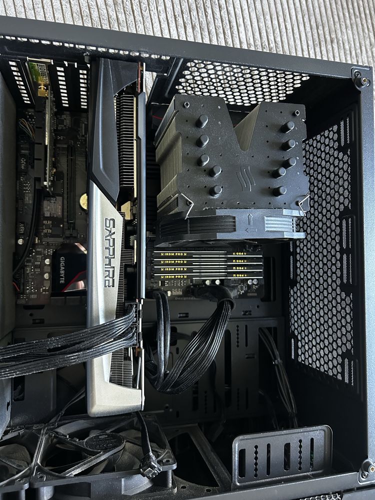 Sprzedam komputer owy zestaw plyta glowna procesor i5 9600k