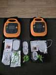 Sprzedam dwa defibrylatory AED treningowe