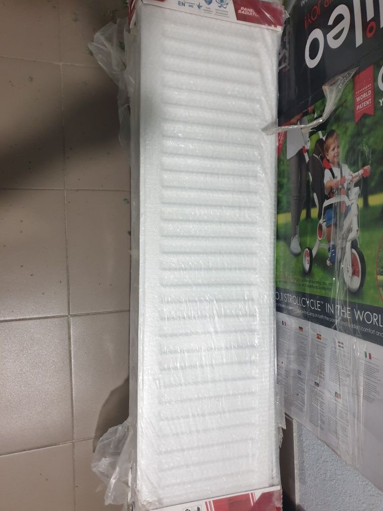 Радіатор Uterm 1400×300