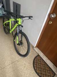 Bicicleta rockrider st530