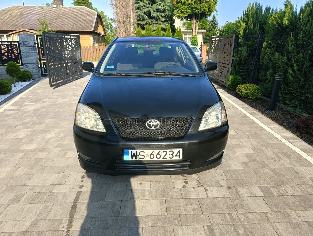Toyota Corolla 1.6b