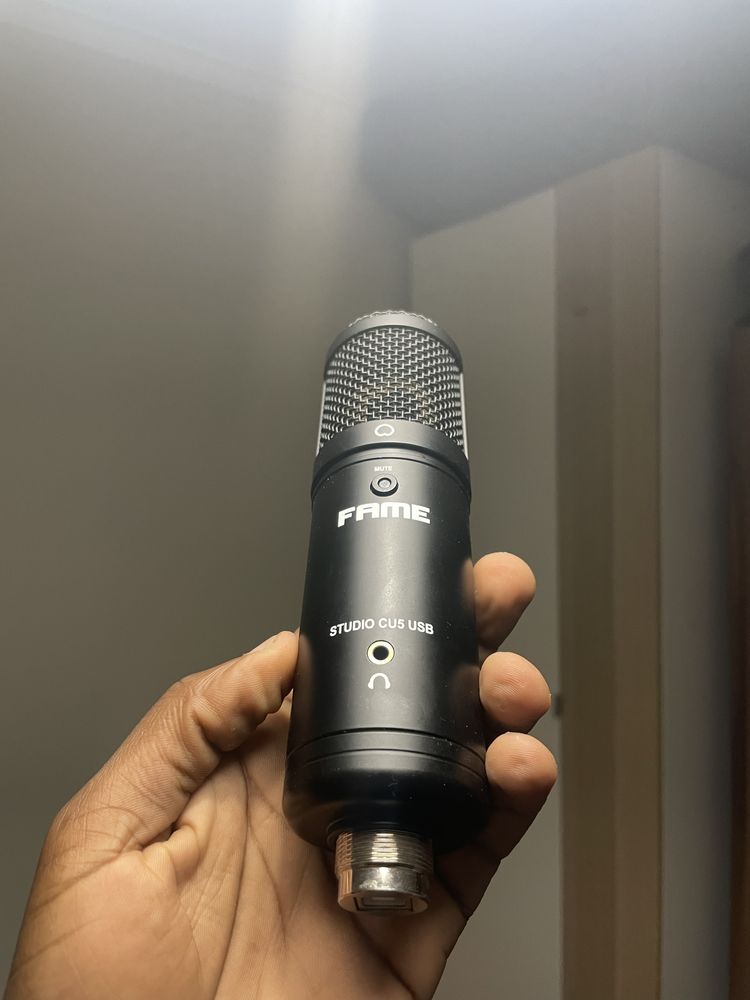 Microfone para Estudio (FAME CU5 USB)