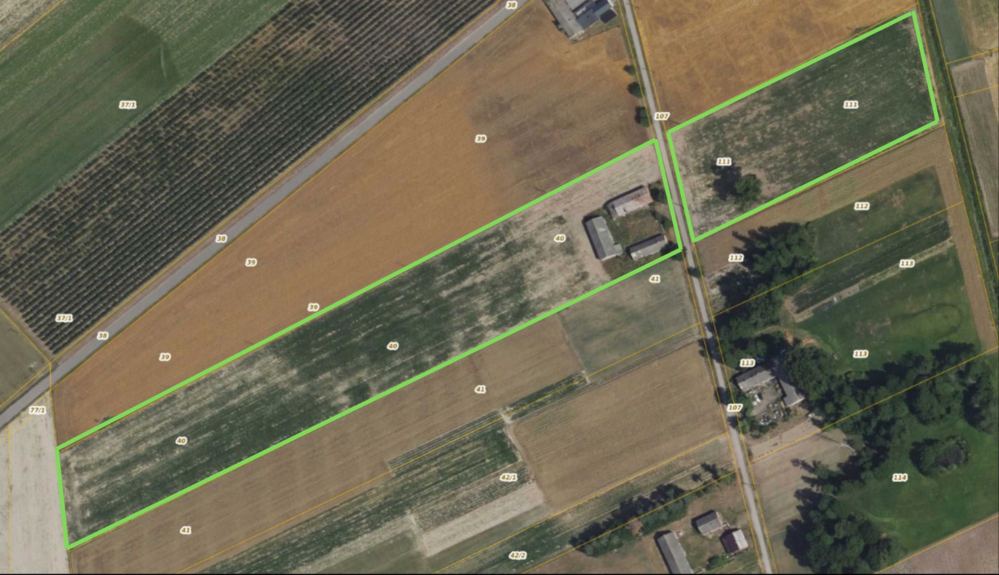 Gospodarstwo rolne z budynkami 3,6ha -miejsc. Chruśle, gmina Kiernozia