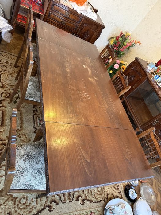 Cristaleira + Aparador + Mesa