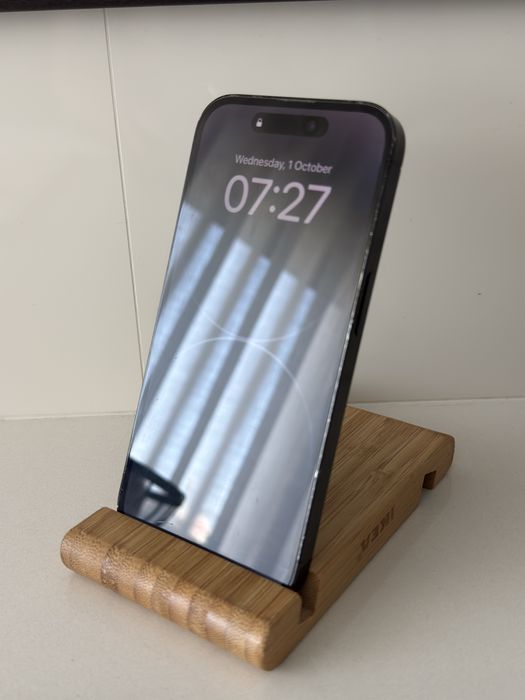 Apple iPhone 14 Pro 256GB 80% “ preto “ + carregador