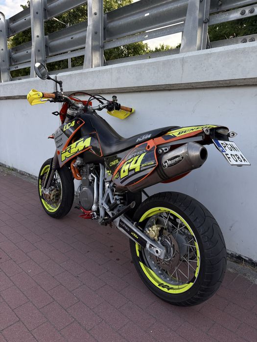 KTM LC4 Supermoto, zarejstrowany