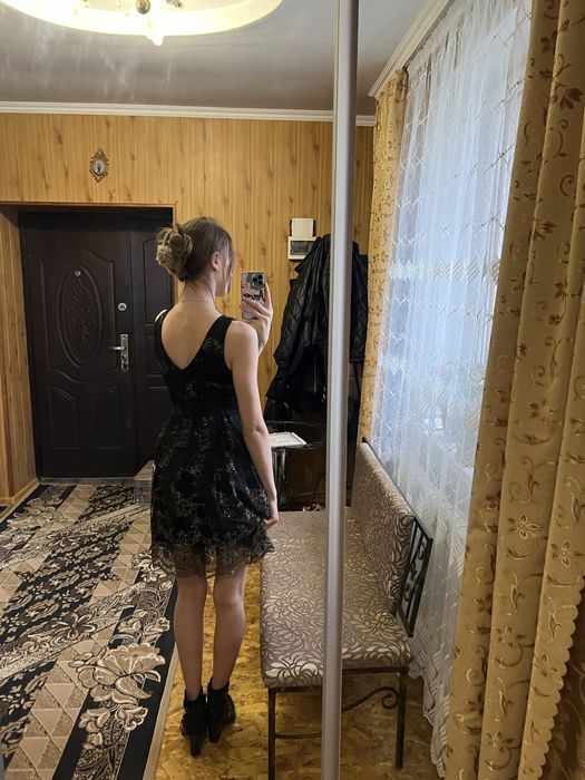 Сукня вечірня жіноча