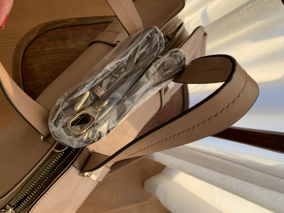 Mala uterque em pele e camurça muito bom estado