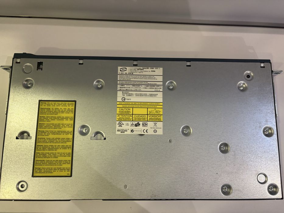 Switch cisco WS-C2960-24TC-L