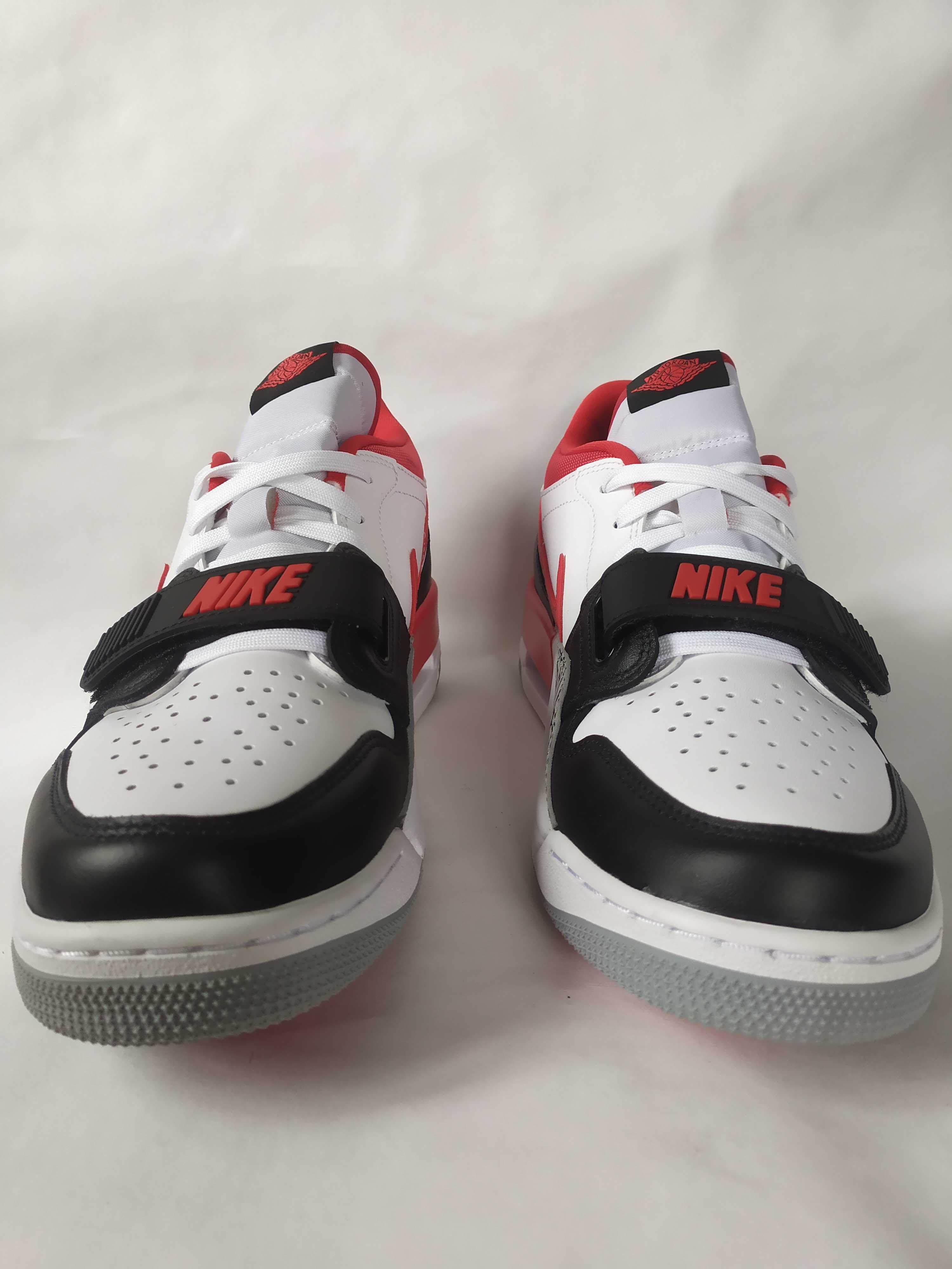 Nike Air Jordan розмір 44