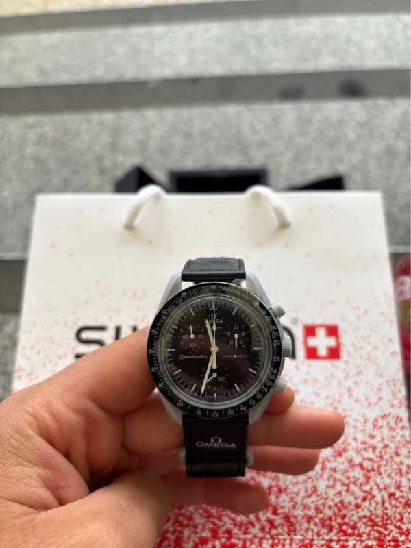 Omega x Swatch Moon SO33M100 - Uniwersalny na ziemi i w kosmosie