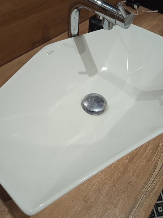 Odpływ do umywalki klik klak