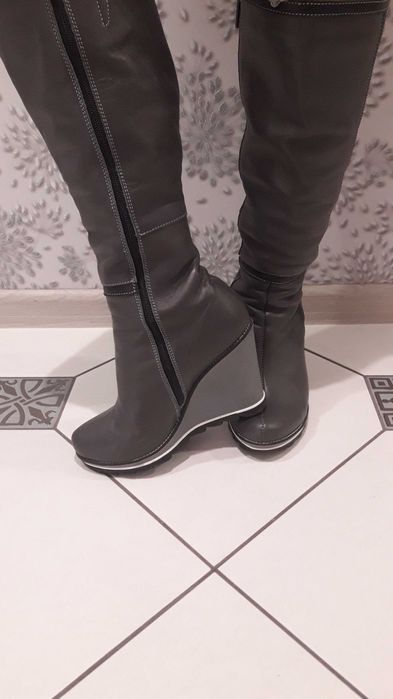 Чоботи, шкіра, р.37, демі