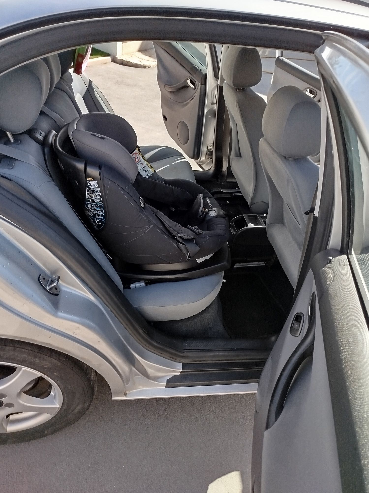 Vendo Seat leon 1.6 gasolina