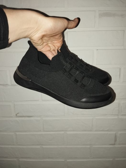 Sportowe buty wsuwane przepuszczalne sneakersy damskie