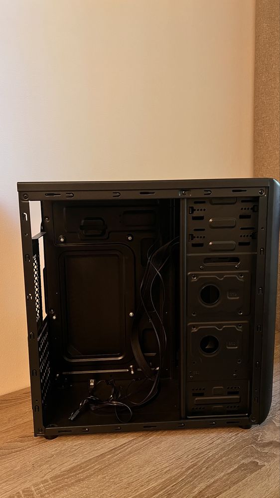 Корпус для пк vinga cs110b Atx, miniAtx,microAtx