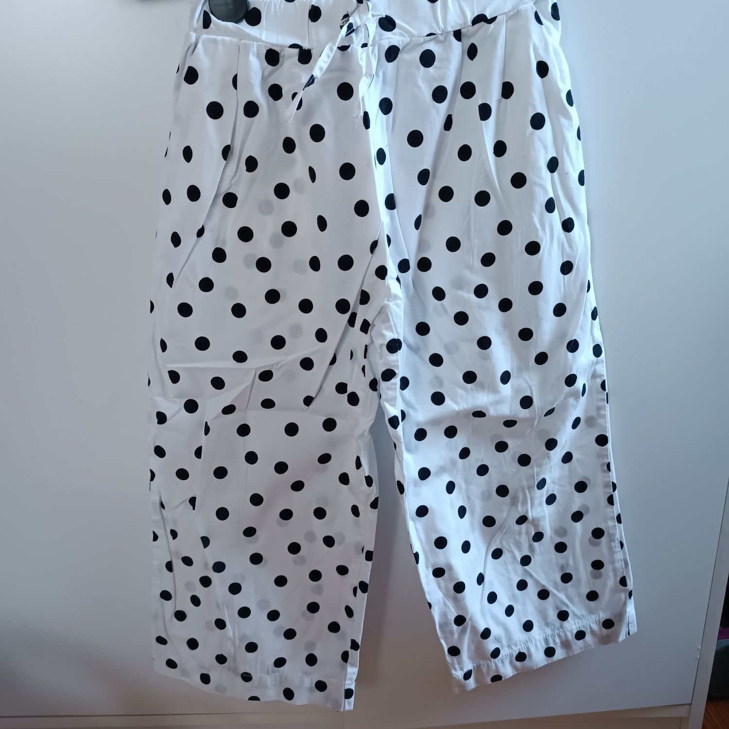 Zara kuloty kropki 122 7 lat