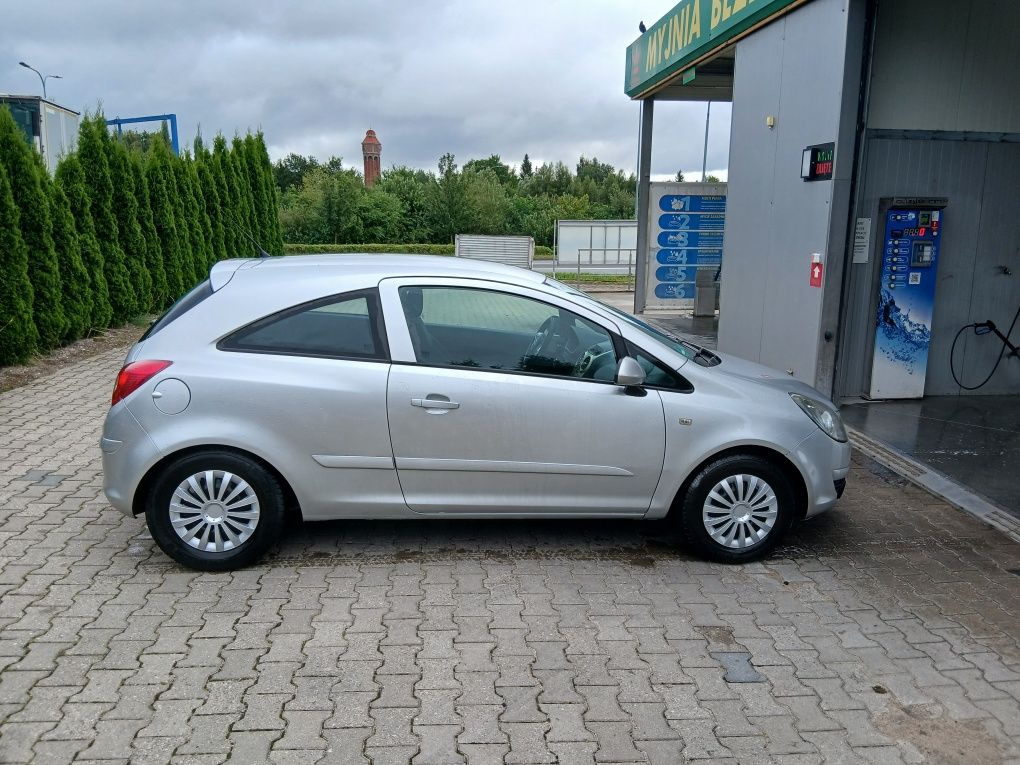 Sprzedam Corsa D 1.2
