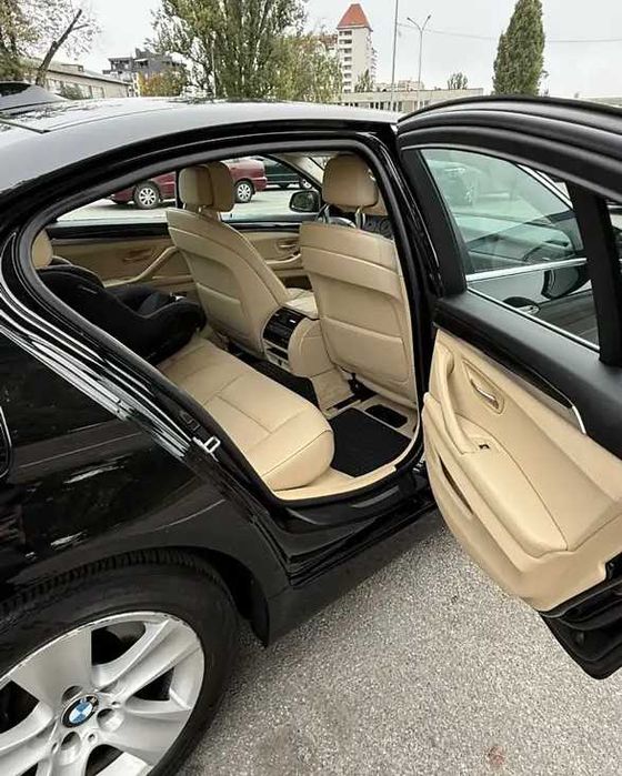 2013 BMW 5 F10 528