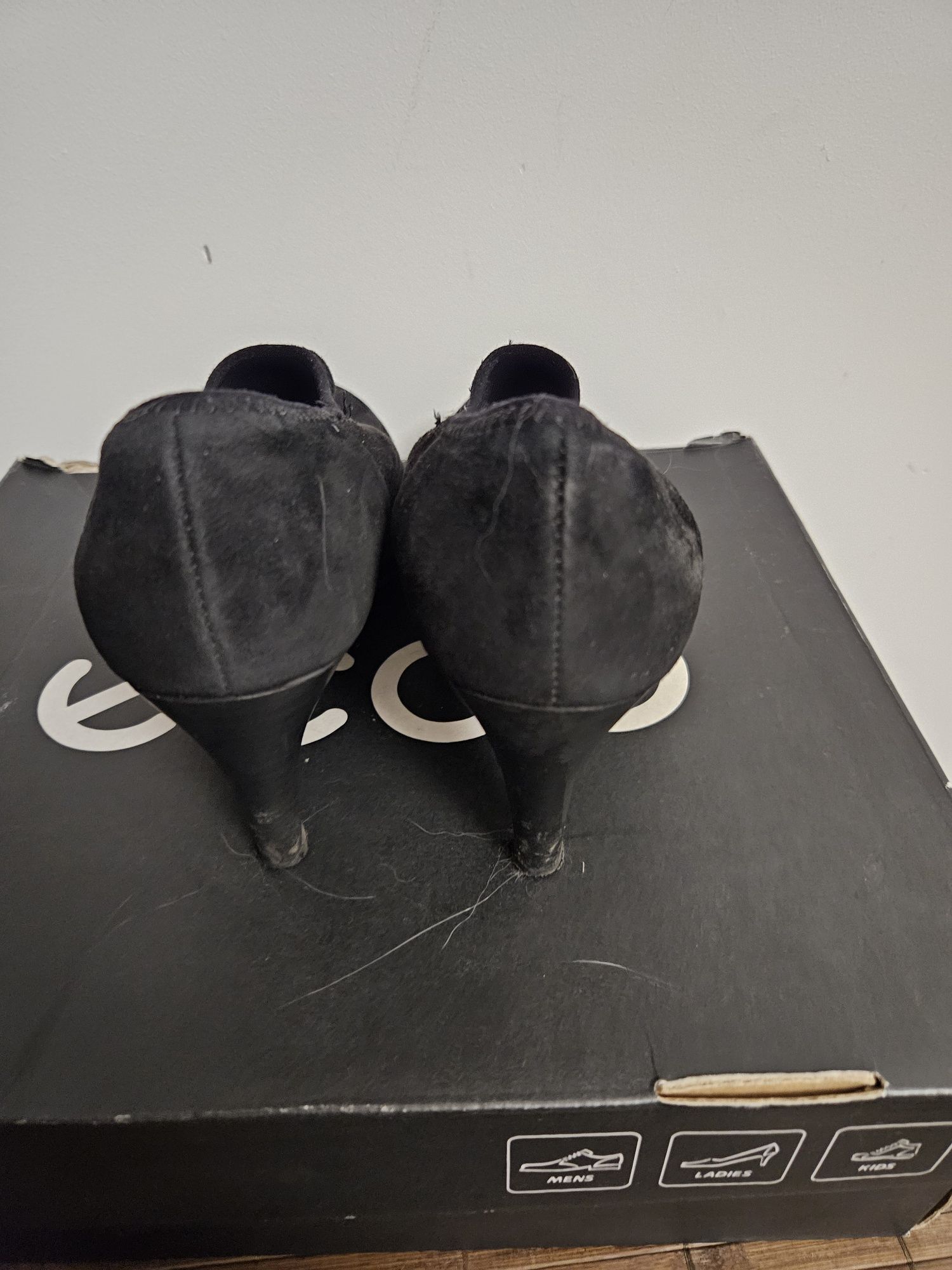 Buty ecco 36 czarne szpilki skóra naturalna
