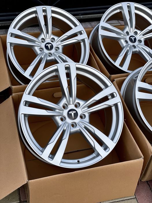 Диски Itwheels R20 5.114.3 ET40 Тесла Y тесла 3 Тойота Мазда сх5 сх7