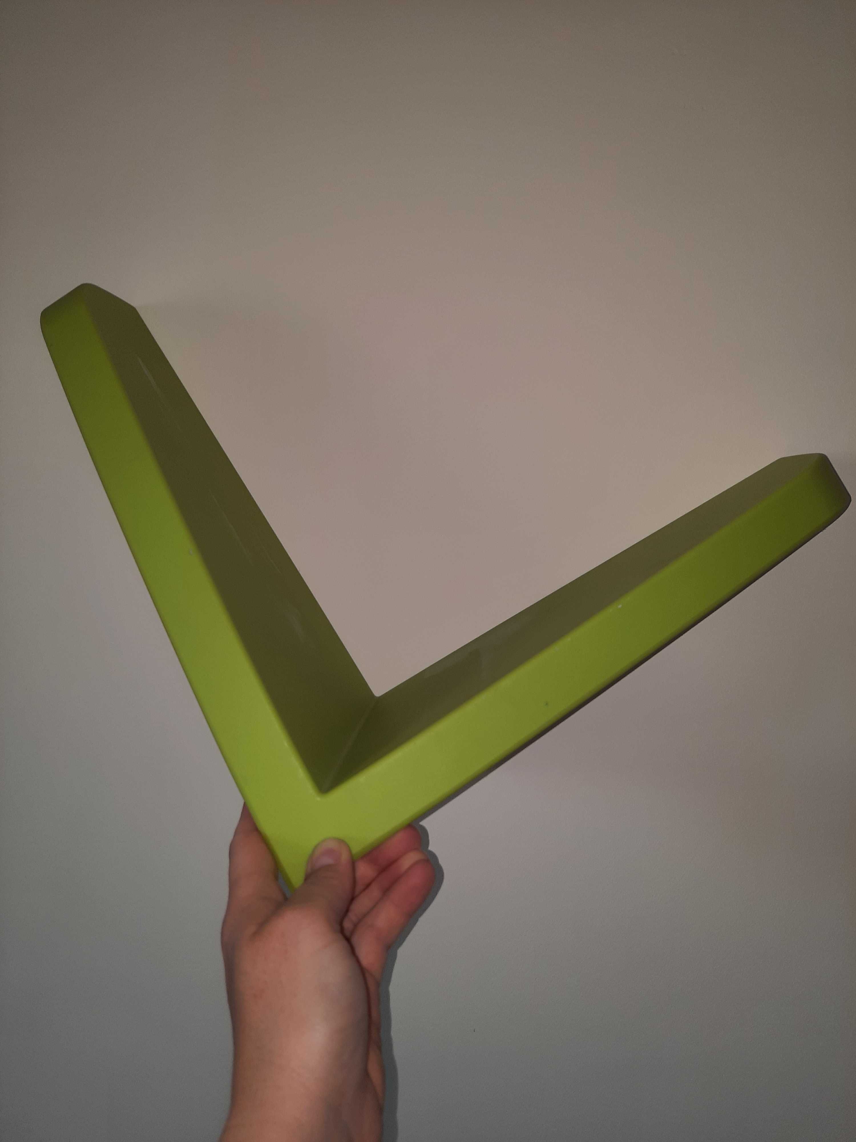 Półki scienne do pokoju dziecięcego Ikea
