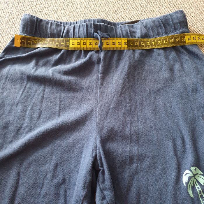 Krótkie spodenki H&M rozmiar 140