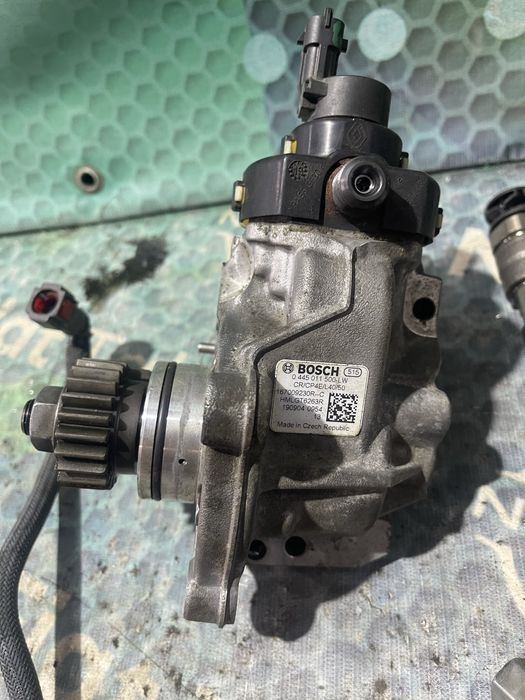 Комплект паливної системи Форсунка ТНВД Renault Trafic 3 2.0dCi 2021