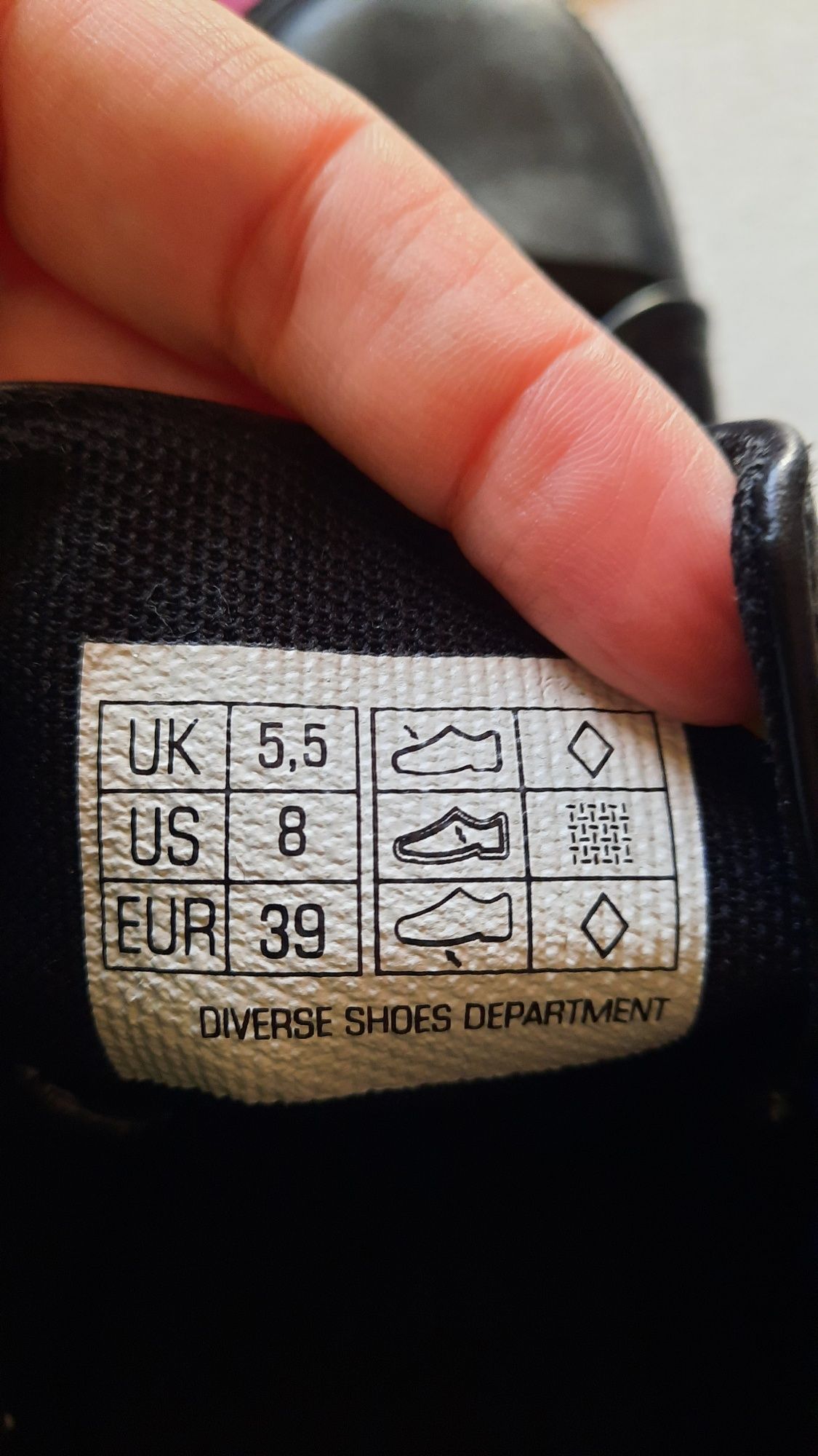 Trampki buty do kostki r. 39 Diverse