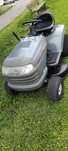 Tractor corta relva