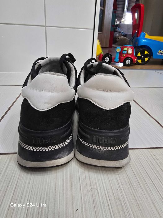 Liu Jo skora sneakersy platform roz 38