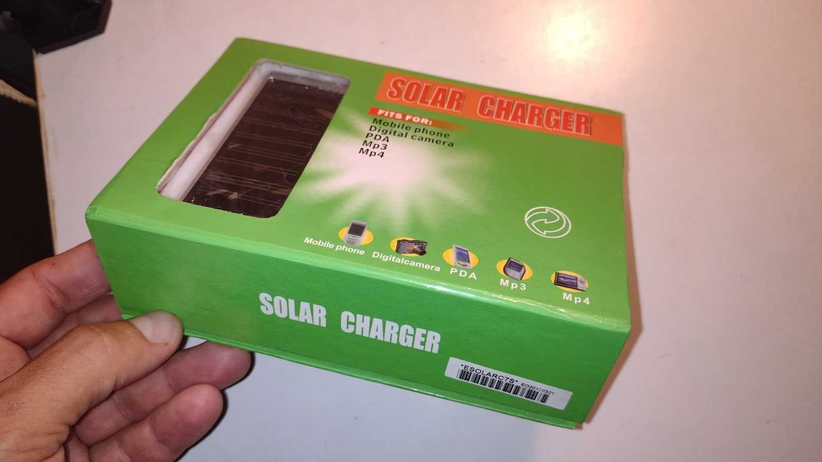 Продам зарядное устройство на солнечных батареях SOLAR CHARGER NB002