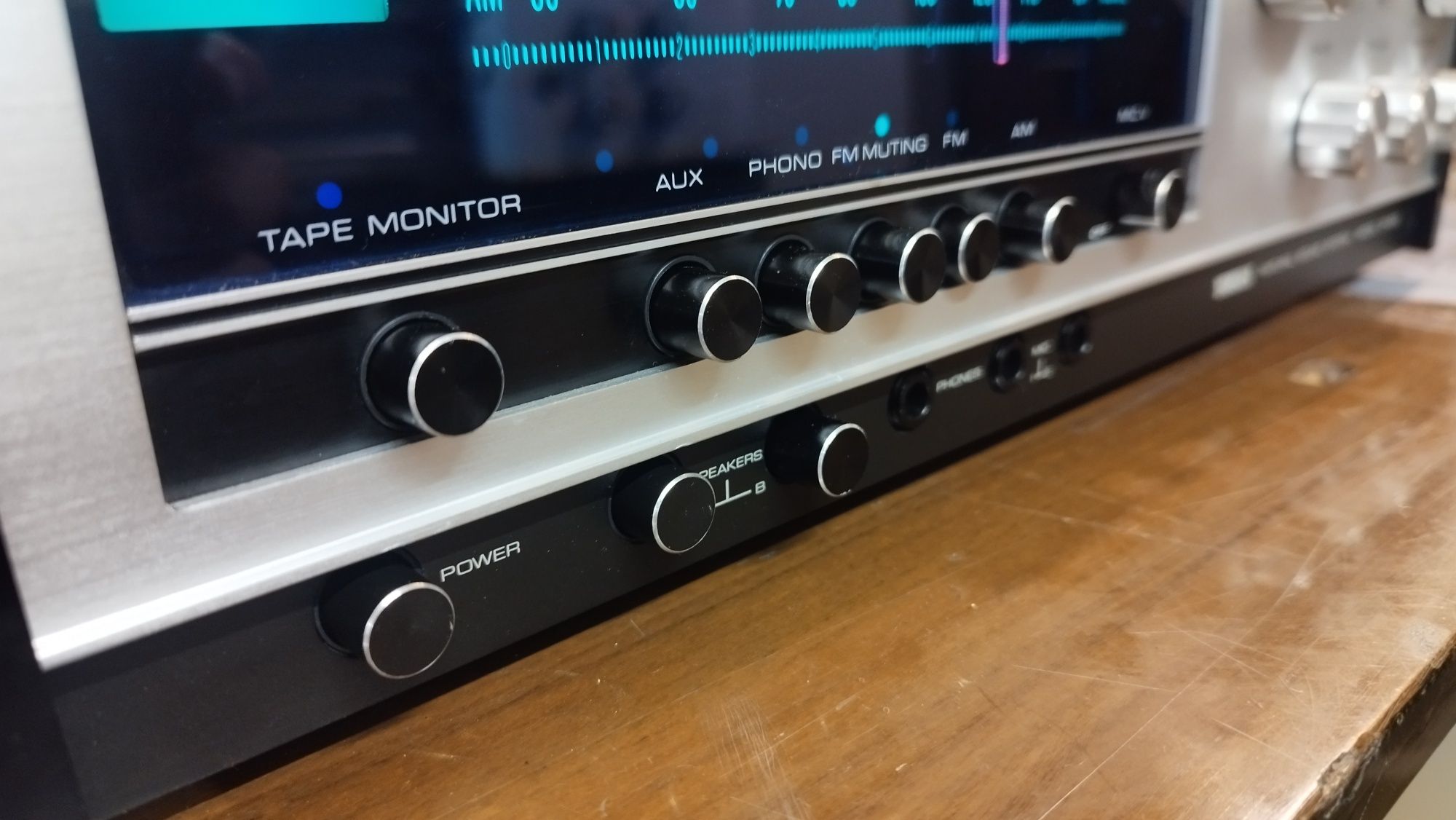Yamaha CR 500 amplituner stereo vintage